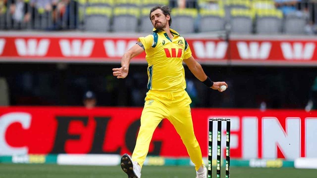 স্টার্কের বোলিং স্পিড ১৭৬.৫ কিমি!