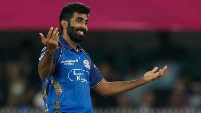 ব্যর্থতায় ঘেরা বুমরাহর এবারের আইপিএল