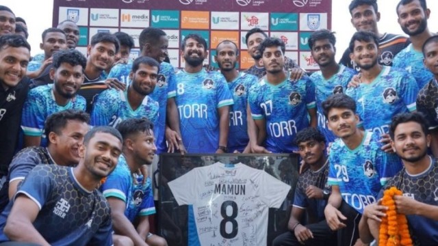 আবাহনী, বসুন্ধরা বাদ- বাংলাদেশের প্রতিনিধি ফর্টিজ