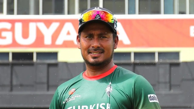 ব্যাটিং কোচ হিসেবে চুক্তি বাড়ল আশরাফুলের