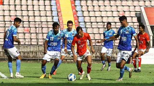 হোঁচট খেলো চ্যাম্পিয়ন কিংস