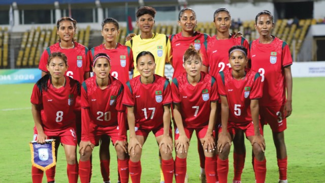 বাঁচা-মরার ম্যাচে আফঈদা ফিরলেন, বাদ মনিকা-শামসুন্নাহার