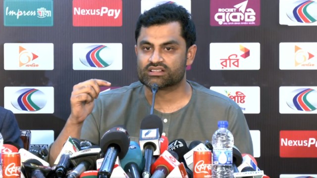 পদত্যাগ নয়, নির্বাচনে লড়ার ঘোষণা তামিম ইকবালের
