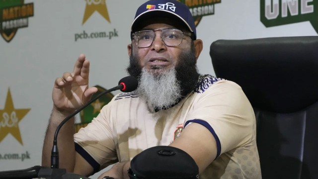 বাংলাদেশকে সুপার ফোরে দেখছেন কোচ মোশতাক