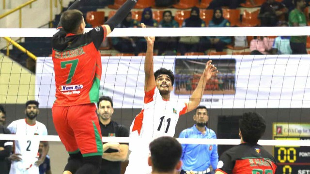 শিরোপার দৌড় থেকে ছিটকে গেল বাংলাদেশ