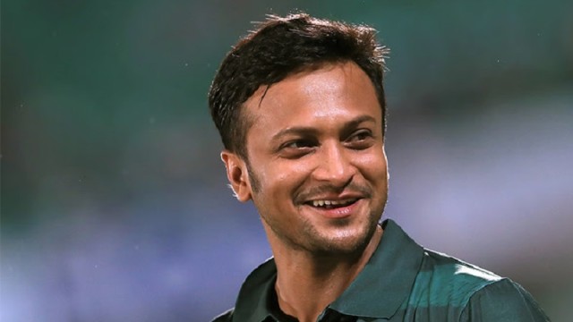 ক্রিকেটারদের ভোগান্তিতে বিসিবির ভূমিকা নিয়ে প্রশ্ন তুললেন সাকিব
